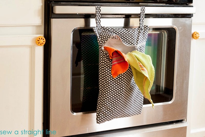 DIY kitchen towel bag - great for dirty towels!