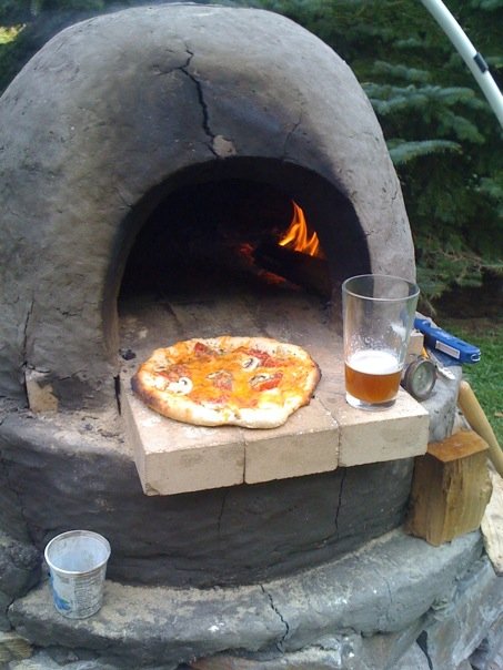 How to make a clay pizza oven