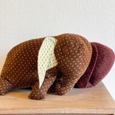 how to sew a stuffed elephant - image of two floppy stuffed elephants