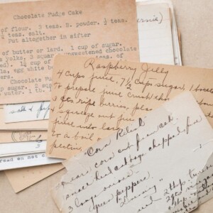 Handwritten or typewriter printed old recipe cards.