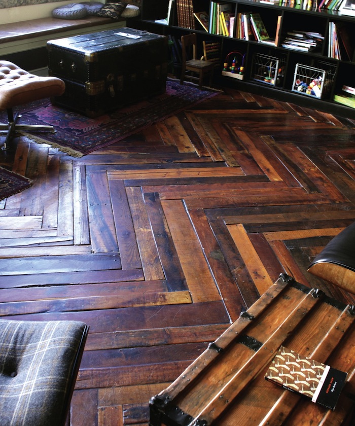 Turn pallets into gorgeous floors!