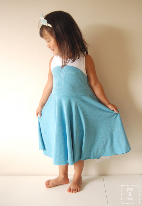 elsa frozen knit t-shirt dress tutorial