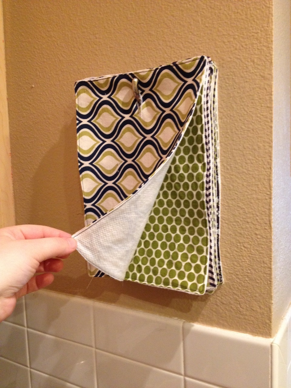 DIY "paper" towel tutorial