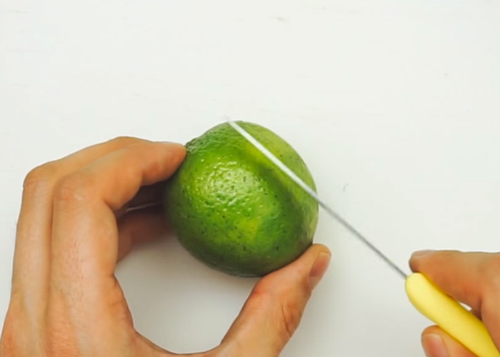 how to juice a lime