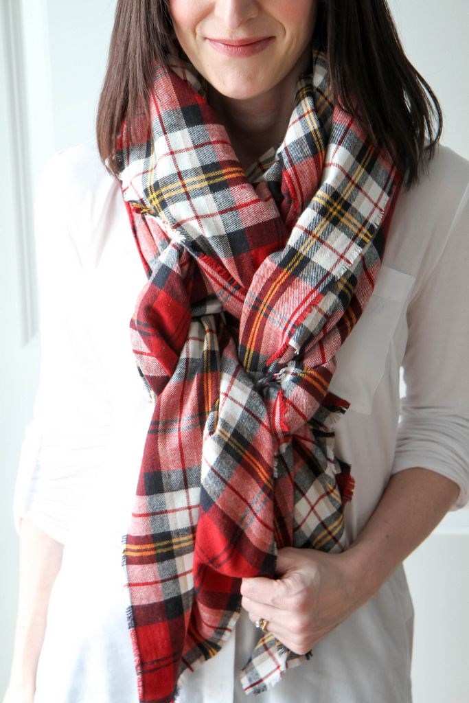 DIY blanket scarf tutorial