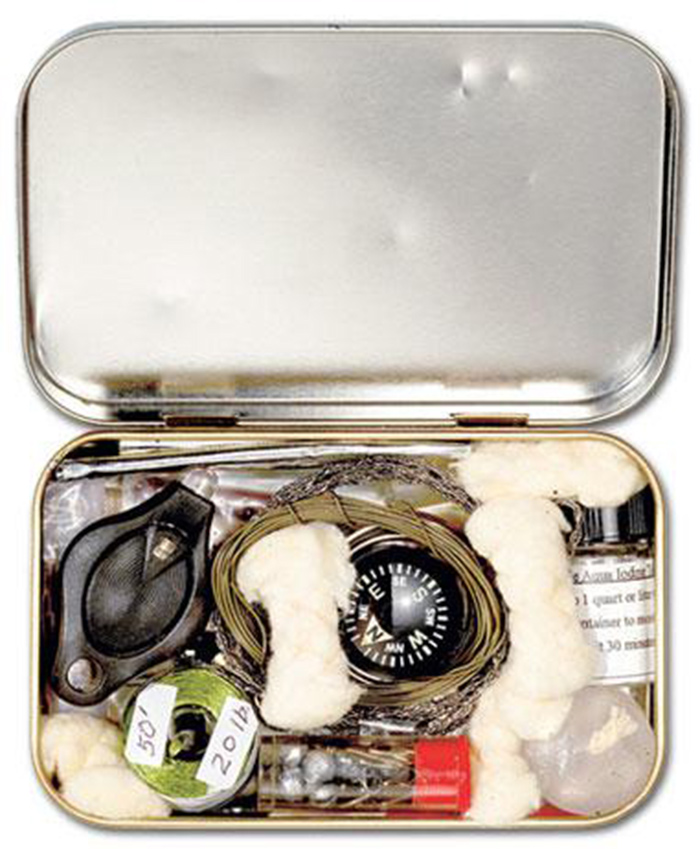 A Homemade Compact Survival Kit 