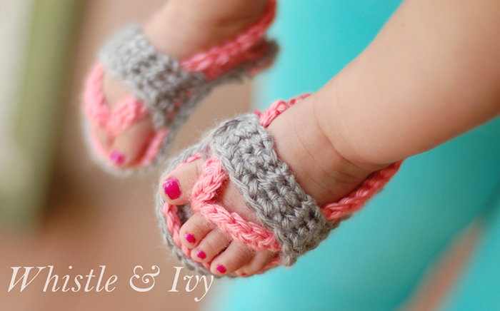 FREE crochet tutorial for baby sandals