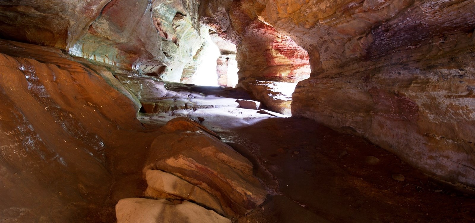 25 Family Vacations for Active Kids (Hocking Hills, OH)
