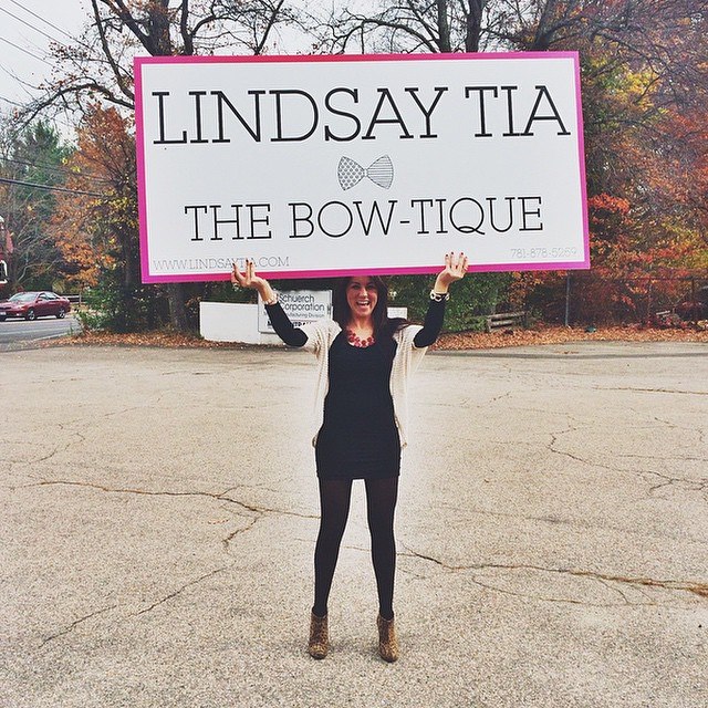 Lindsay Bag Designer Job - Sign