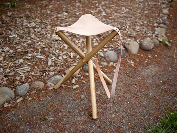 tripod-stool