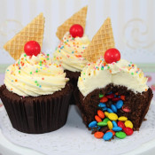 How to make a surprise cupcake