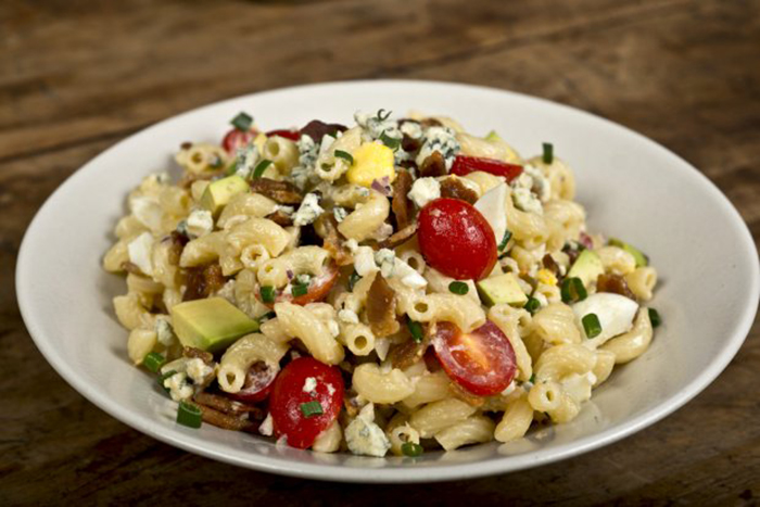 Macaroni cobb salad