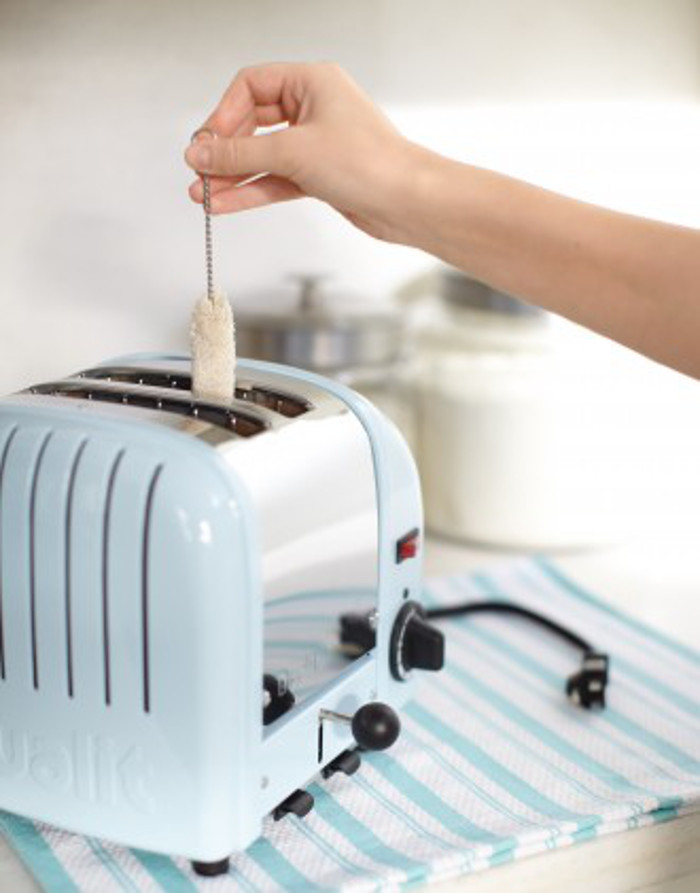 Cleaning Toaster