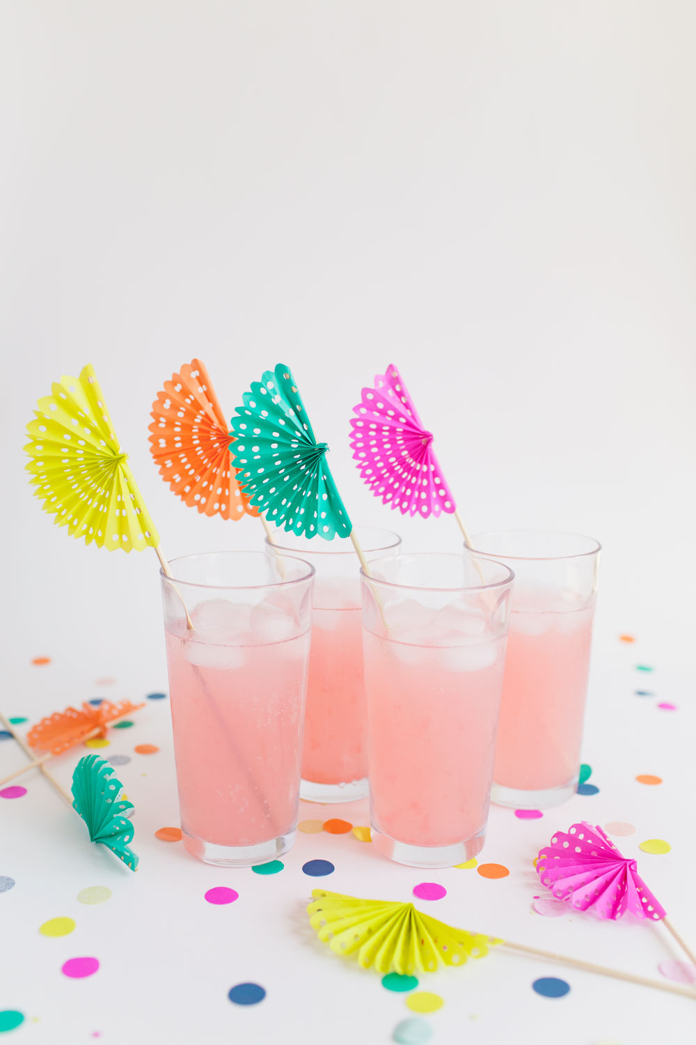 paper-fan-drink-stir