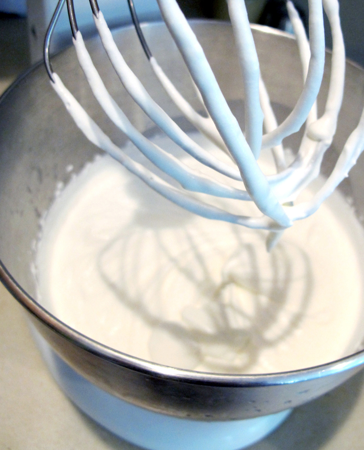 how to make no-churn vanilla ice cream