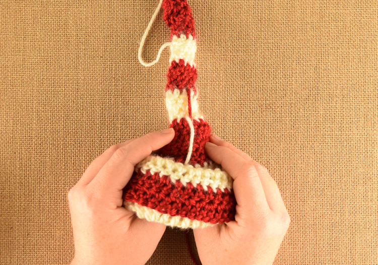 Turning a crochet hat inside out