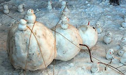 Clever Ways To Build A Snowman