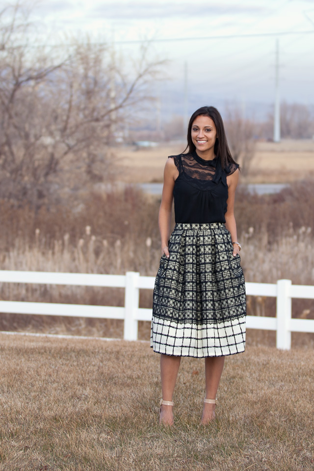 Pleated Skirt with Pockets Tutorial