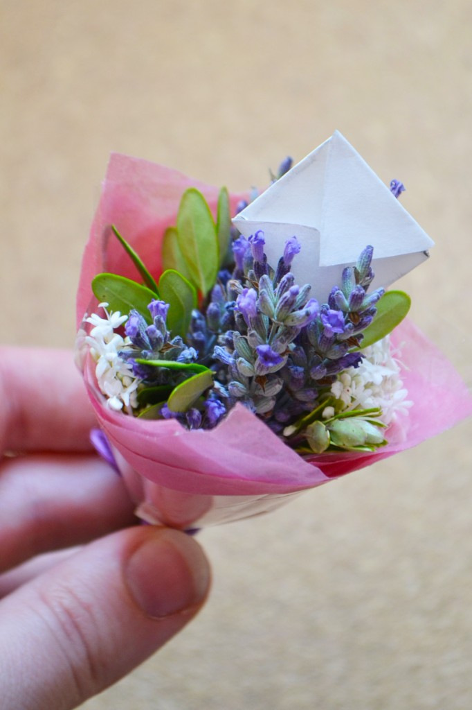 DIY miniature bouquet