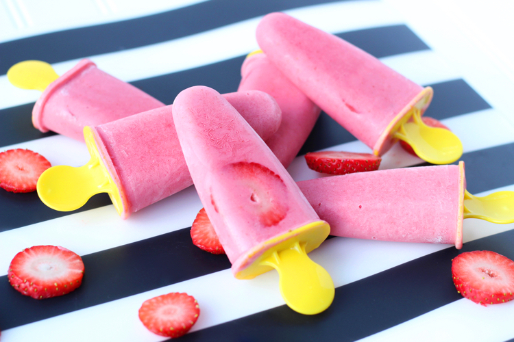 Strawberry and Cream Popsicles 