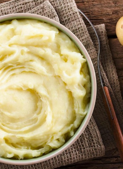 bowl of creamy mashed potatoes.