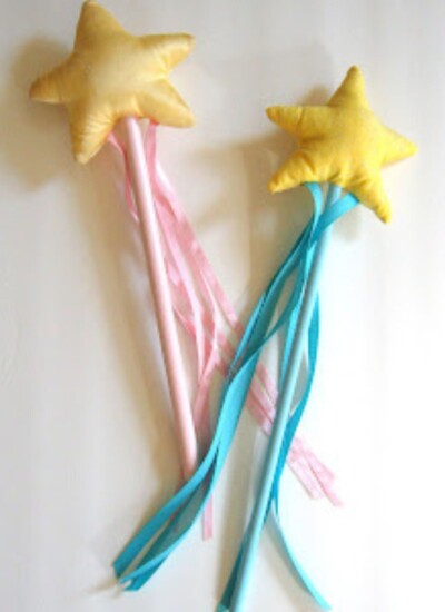 DIY fairy wands, one pink and one blue.