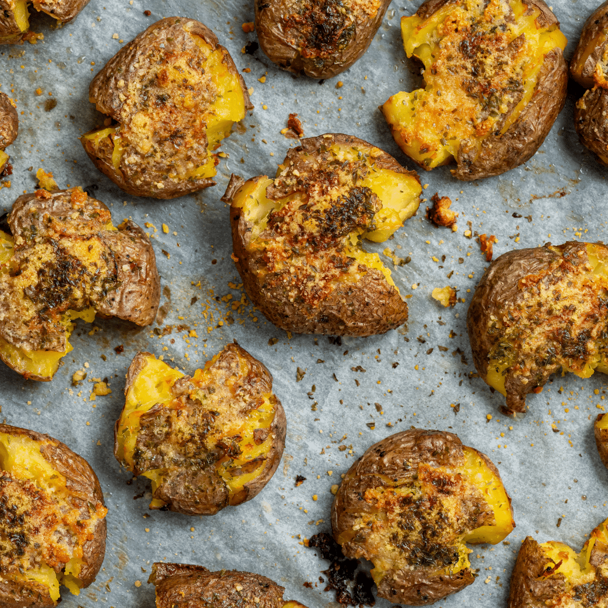 Crispy Smashed Potatoes: an ingenious way to cook potatoes