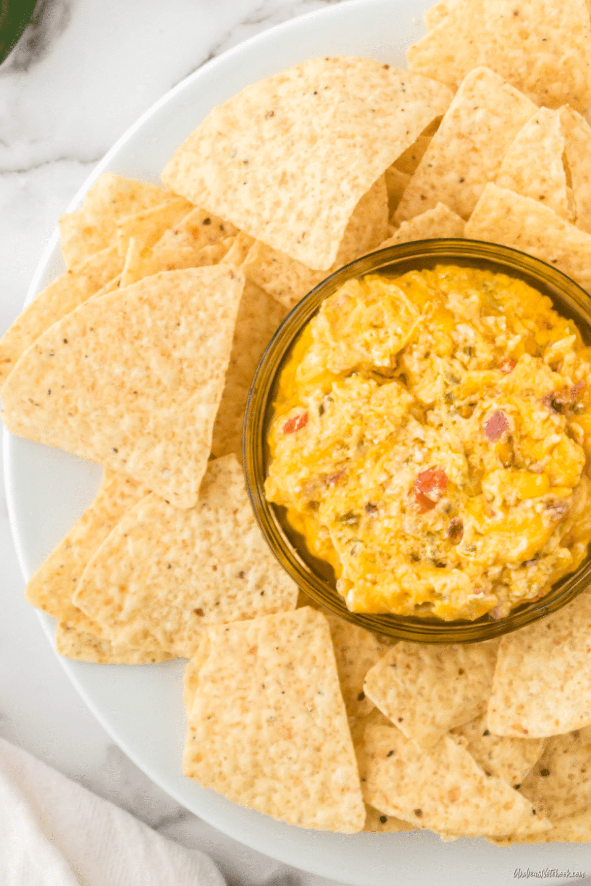 cheesy jalapeno dip with tortilla chips