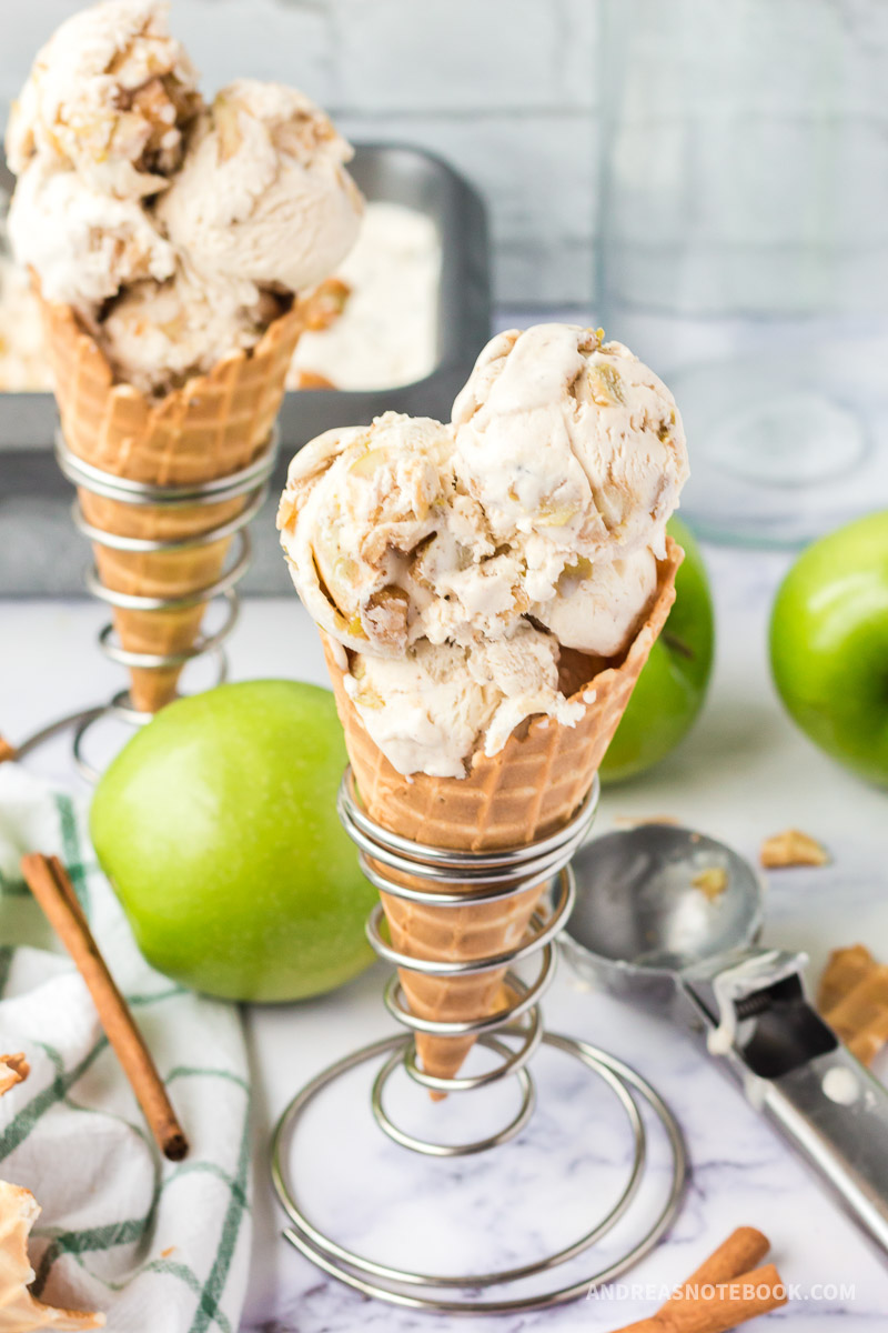 Apple pie ice cream cones in an ice cream holder.