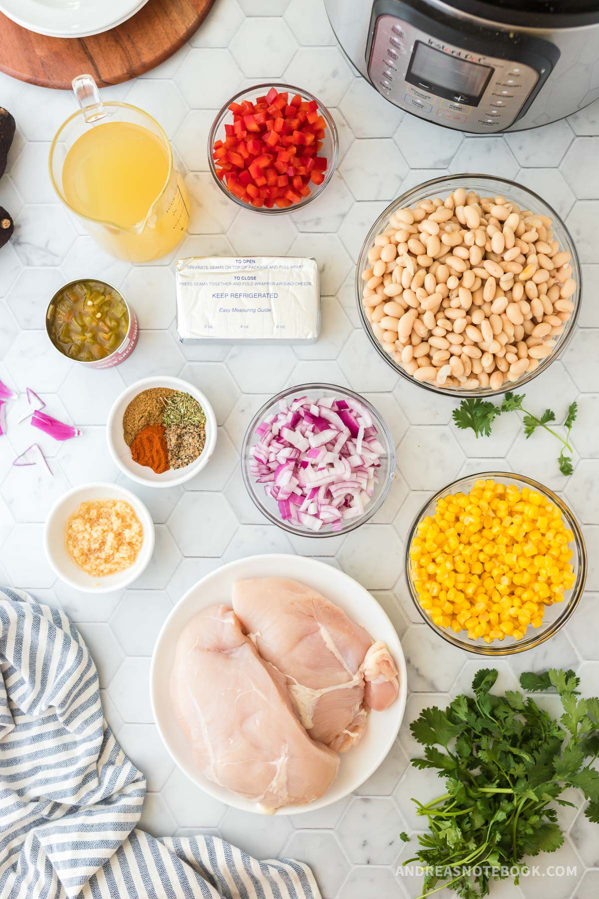 White chicken chili ingredients.