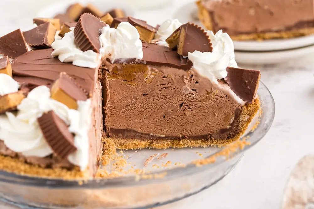 peanut butter ice cream pie with a slice cut out.