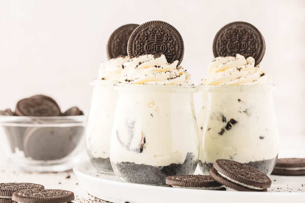 Easy No Bake Oreo Cheesecake Parfait In A Jar